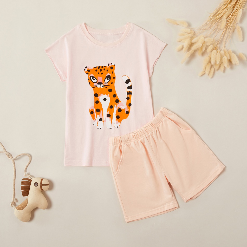 Stylish Tiger Print Tee and Solid Shorts Set